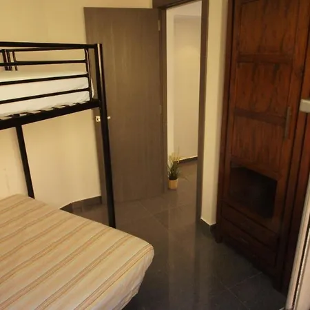 Sleeps 8 Pool Air Con Wifi Льорет-де-Мар